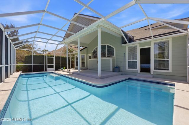 821 BONAIRE Circle, Jacksonville Beach, FL 32250