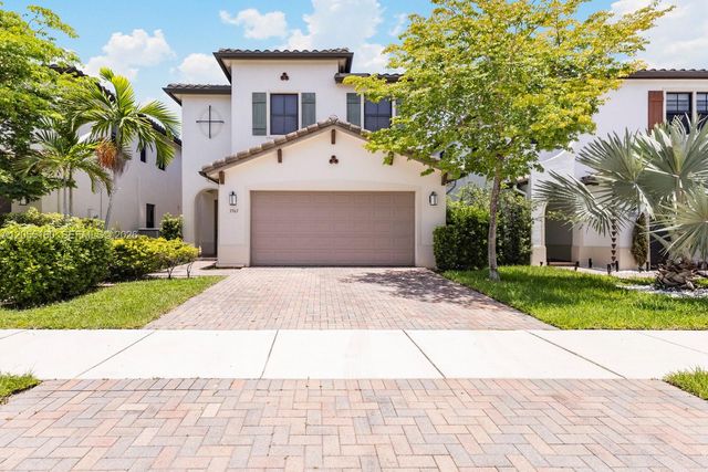3565 W 97th St, Hialeah, FL 33018