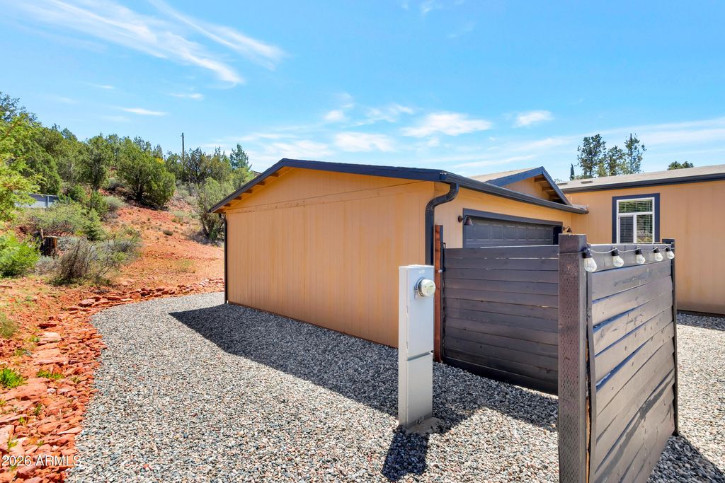 Image 1 of property listing at 260 HOHOKAM Drive, Sedona, AZ 86336