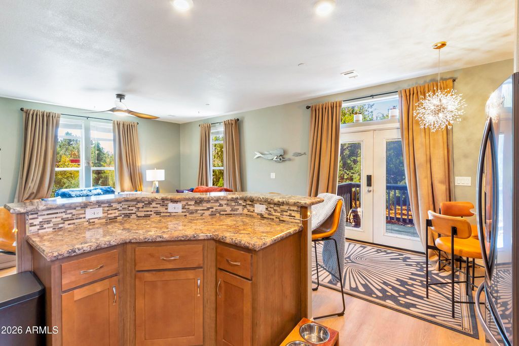 Image 13 of property listing at 260 HOHOKAM Drive, Sedona, AZ 86336