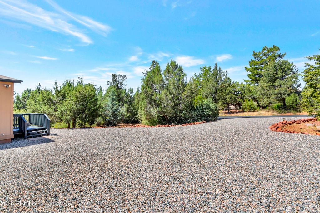 Image 25 of property listing at 260 HOHOKAM Drive, Sedona, AZ 86336