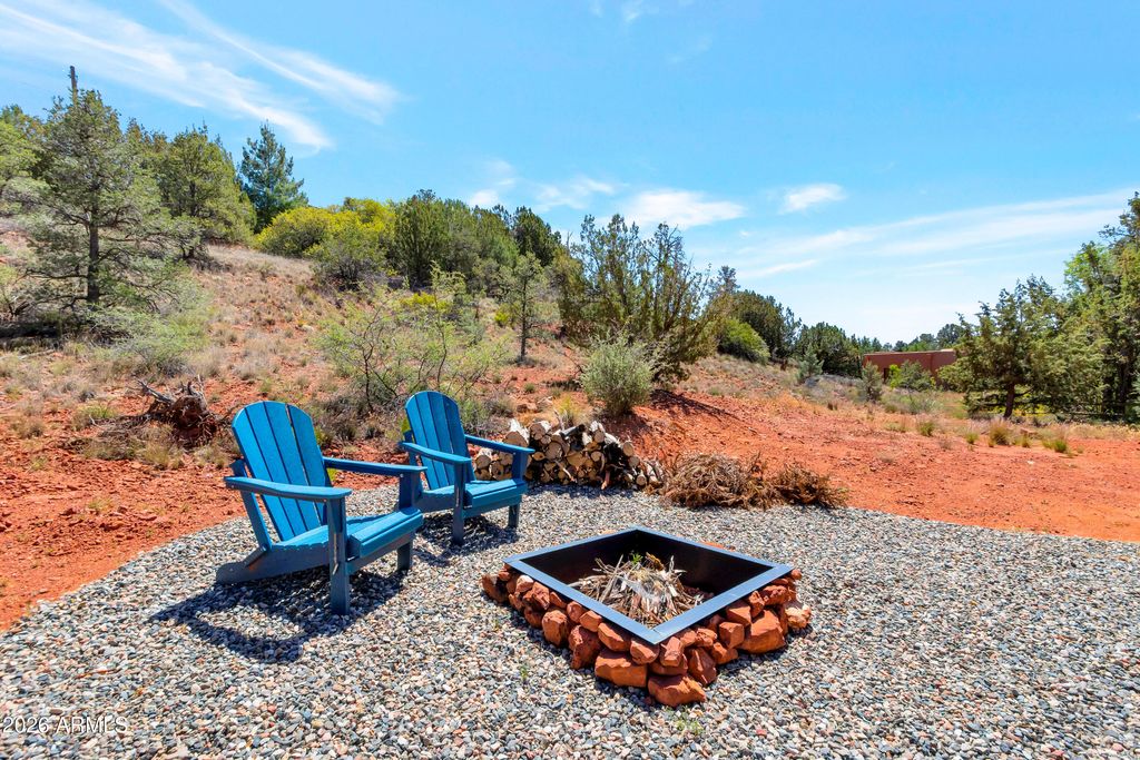 Image 31 of property listing at 260 HOHOKAM Drive, Sedona, AZ 86336