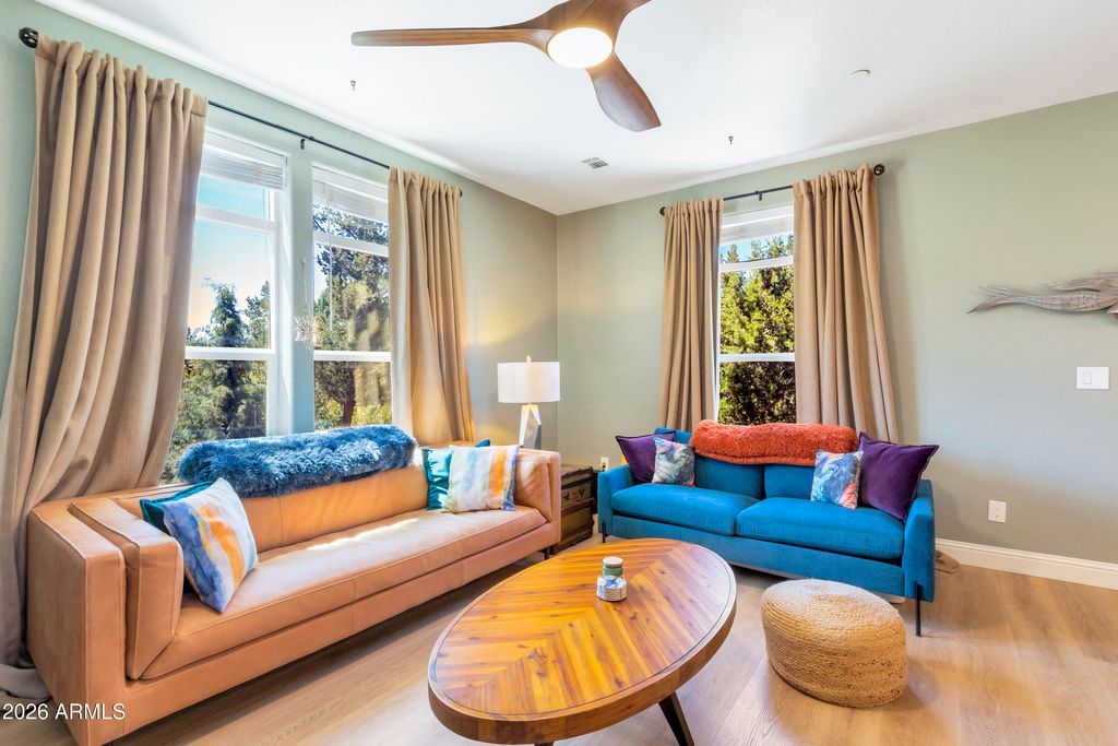 Image 9 of property listing at 260 HOHOKAM Drive, Sedona, AZ 86336