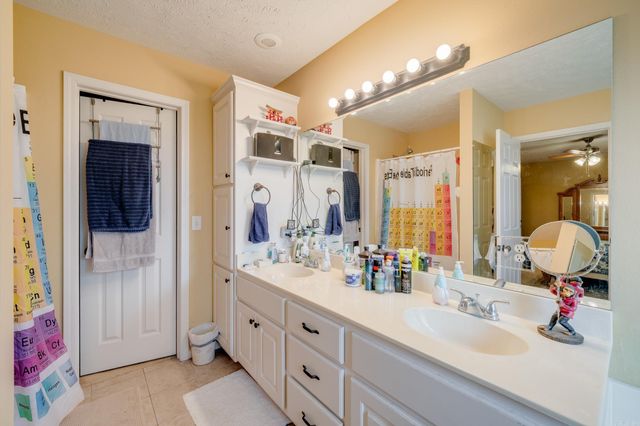 2845 Makenzie Drive, Conway, AR 72034