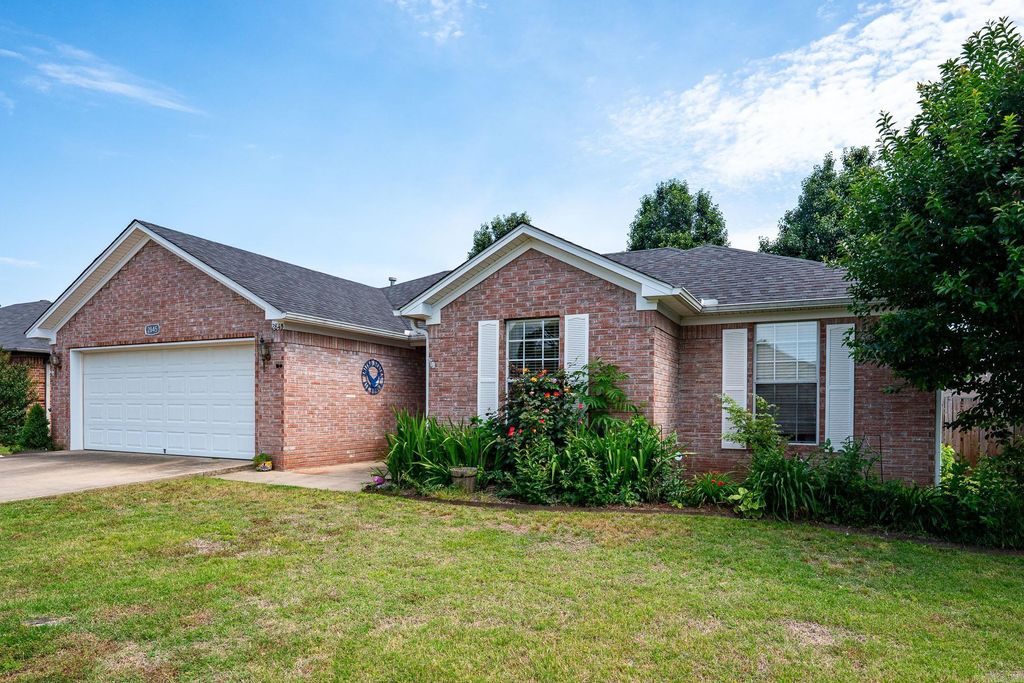 2845 Makenzie Drive, Conway, AR 72034