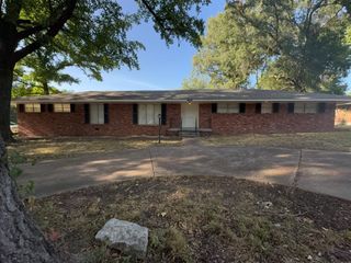 1328 OLD HICKORY RD, Memphis, TN 38116