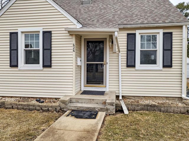 424 Robert STREET, Fort Atkinson, WI 53538