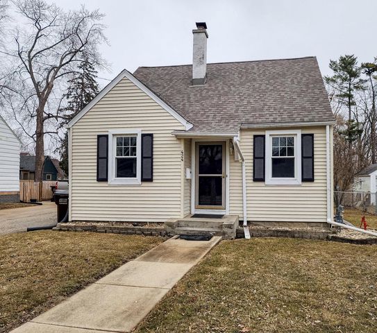 424 Robert STREET, Fort Atkinson, WI 53538