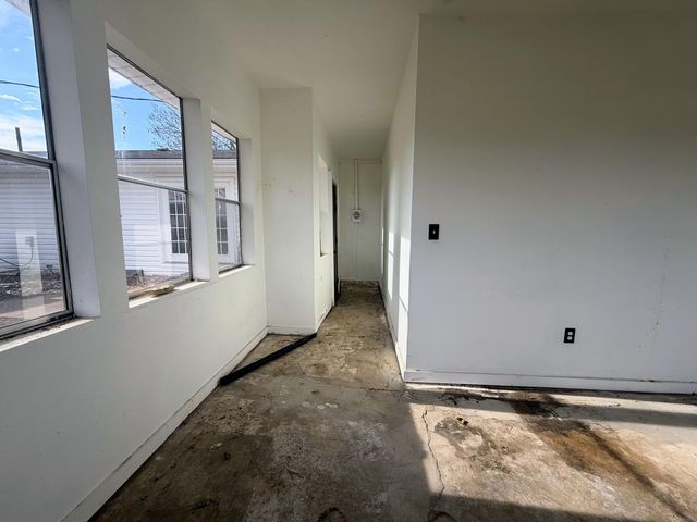 208 Northview Circle W, Fair Grove, MO 65648