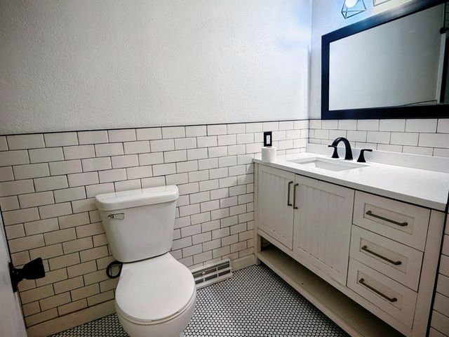 208 Northview Circle W, Fair Grove, MO 65648