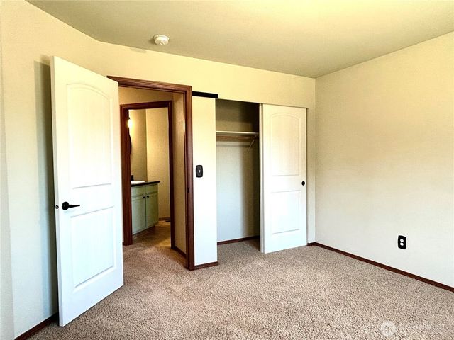 15172 Durant Drive SE, Yelm, WA 98597