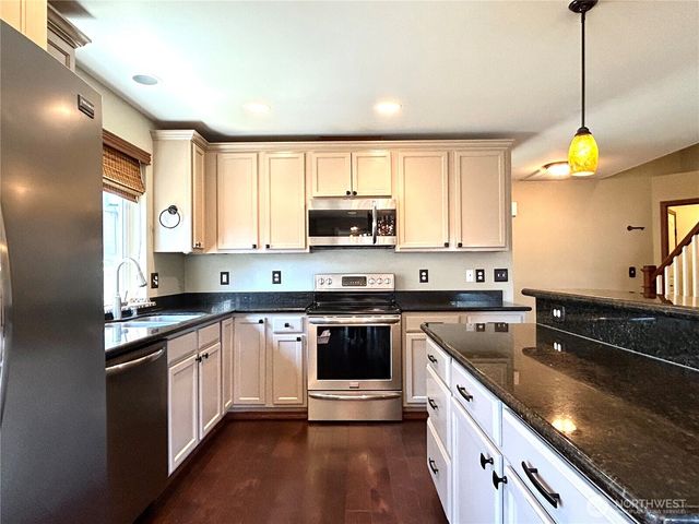 15172 Durant Drive SE, Yelm, WA 98597
