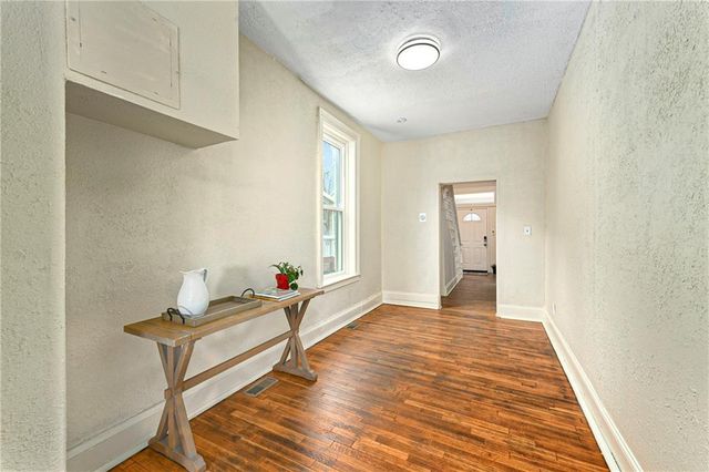 415 Elm Street, Leavenworth, KS 66048