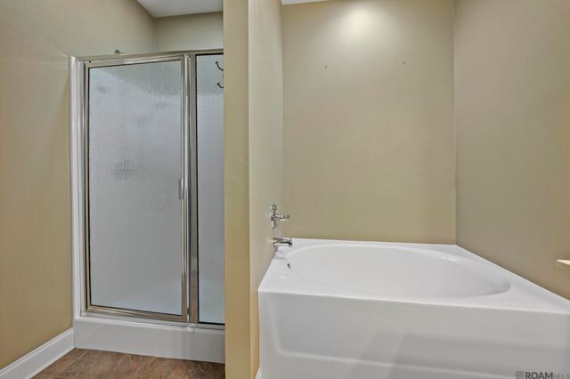 40445 Fox Run Dr, Gonzales, LA 70737