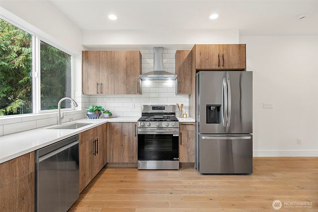 12201 Des Moines Memorial Drive S #B, Burien, WA 98168