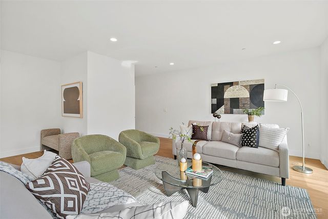 12201 Des Moines Memorial Drive S #B, Burien, WA 98168