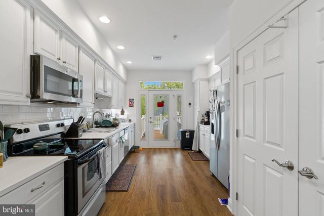 107 HIGH POINTE DR, Hummelstown, PA 17036