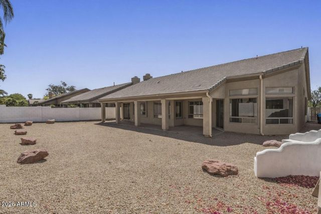 6530 E MONTREAL Place, Scottsdale, AZ 85254