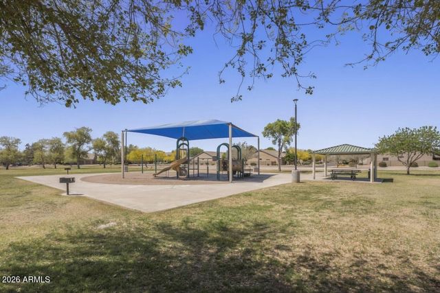 6530 E MONTREAL Place, Scottsdale, AZ 85254