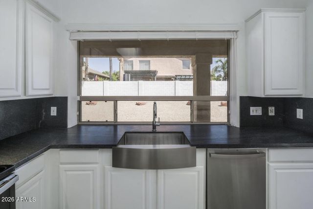 6530 E MONTREAL Place, Scottsdale, AZ 85254