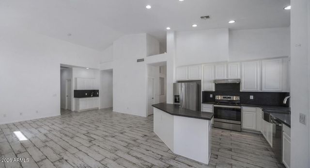 6530 E MONTREAL Place, Scottsdale, AZ 85254