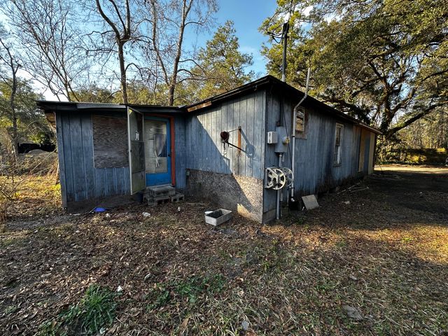 112 Emmett Lane, Moncks Corner, SC 29461