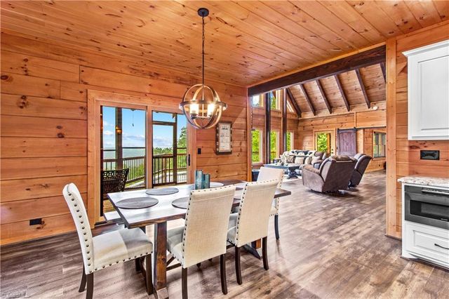 1220 Sierra Trace Road, Denton, NC 27239