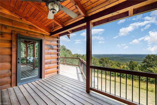 1220 Sierra Trace Road, Denton, NC 27239
