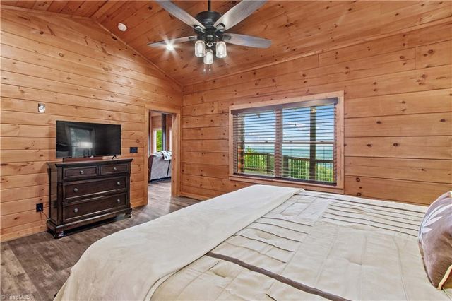 1220 Sierra Trace Road, Denton, NC 27239