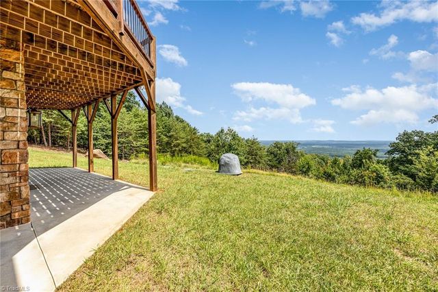 1220 Sierra Trace Road, Denton, NC 27239