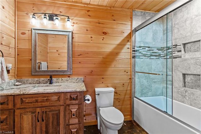 1220 Sierra Trace Road, Denton, NC 27239
