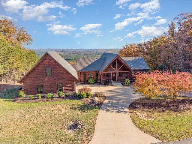 1220 Sierra Trace Road, Denton, NC 27239