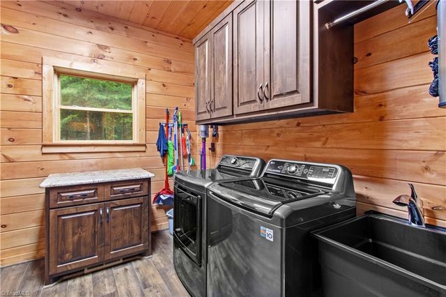 1220 Sierra Trace Road, Denton, NC 27239
