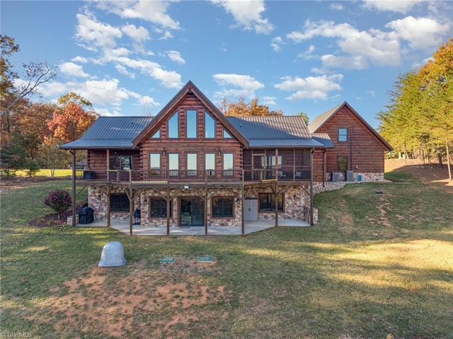 1220 Sierra Trace Road, Denton, NC 27239