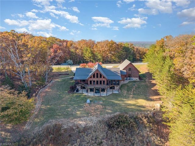 1220 Sierra Trace Road, Denton, NC 27239