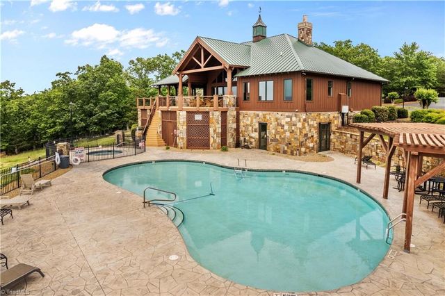 1220 Sierra Trace Road, Denton, NC 27239