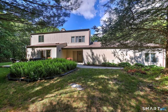 151 Cheshire Road, Bethany, CT 06524