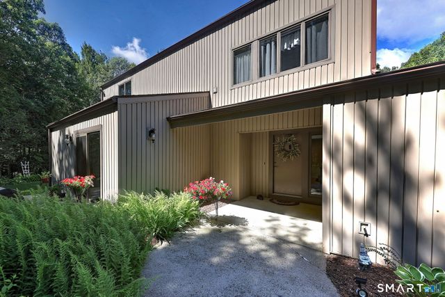 151 Cheshire Road, Bethany, CT 06524