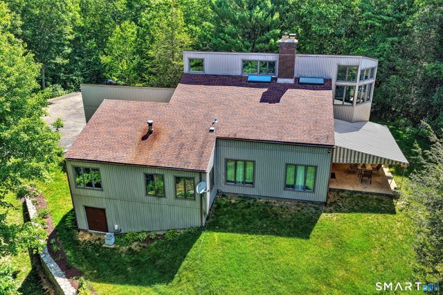 151 Cheshire Road, Bethany, CT 06524