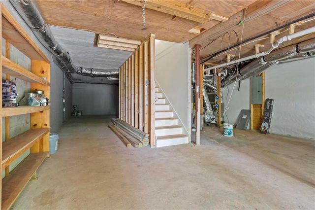 300 Nottingham Drive, Woodstock, GA 30188