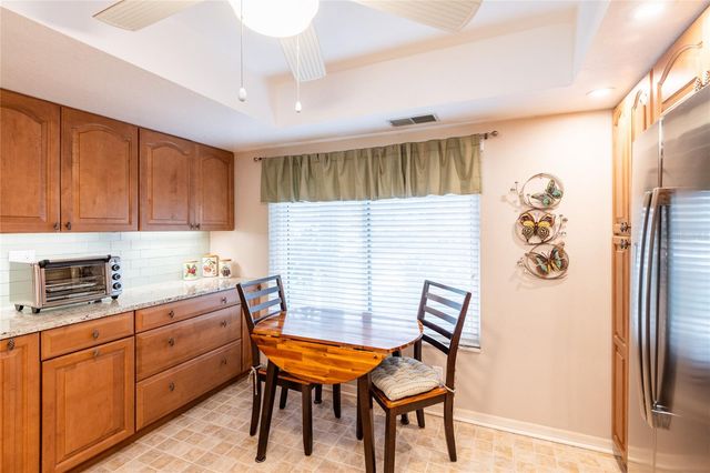 1801 E LAKE ROAD 11D, Palm Harbor, FL 34685