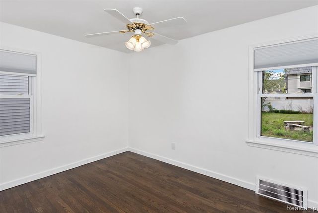 1419 N Blair Avenue, Royal Oak, MI 48067