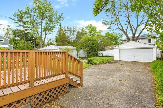 1419 N Blair Avenue, Royal Oak, MI 48067