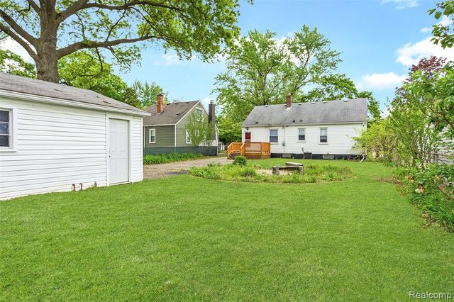 1419 N Blair Avenue, Royal Oak, MI 48067