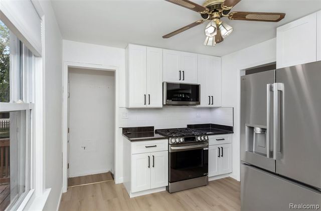 1419 N Blair Avenue, Royal Oak, MI 48067
