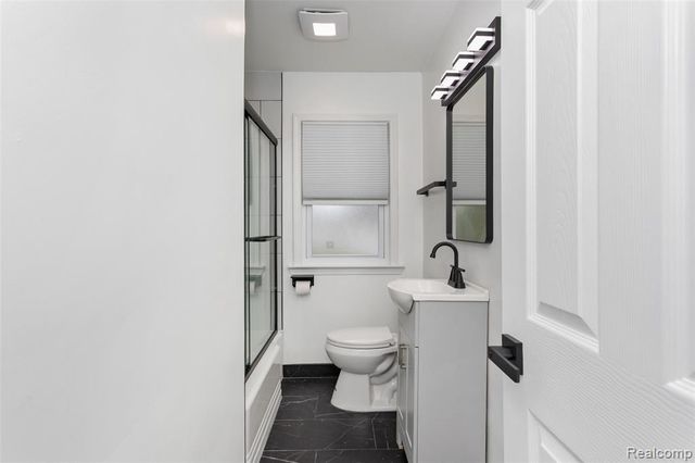 1419 N Blair Avenue, Royal Oak, MI 48067