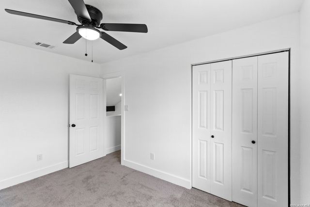 15610 Knollhollow, San Antonio, TX 78247