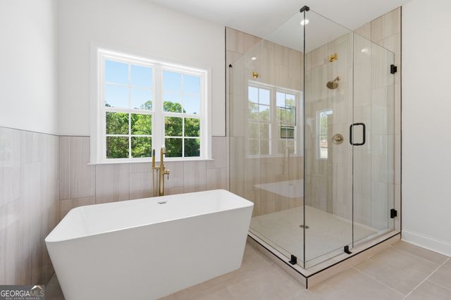 1016 Queens Bridge Way, Griffin, GA 30223