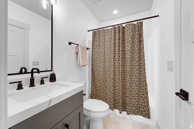 2049 S ROAN AVE, Saratoga Springs, UT 84045