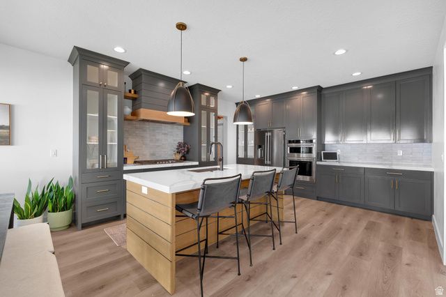 2049 S ROAN AVE, Saratoga Springs, UT 84045